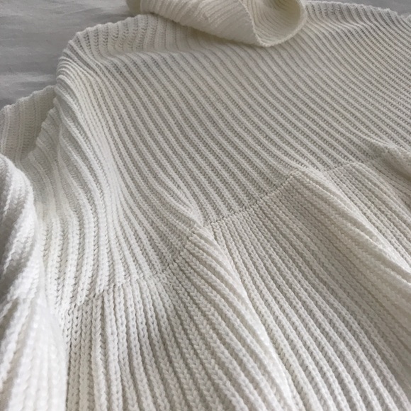 Free People White Sweater - Picture 3 of 3